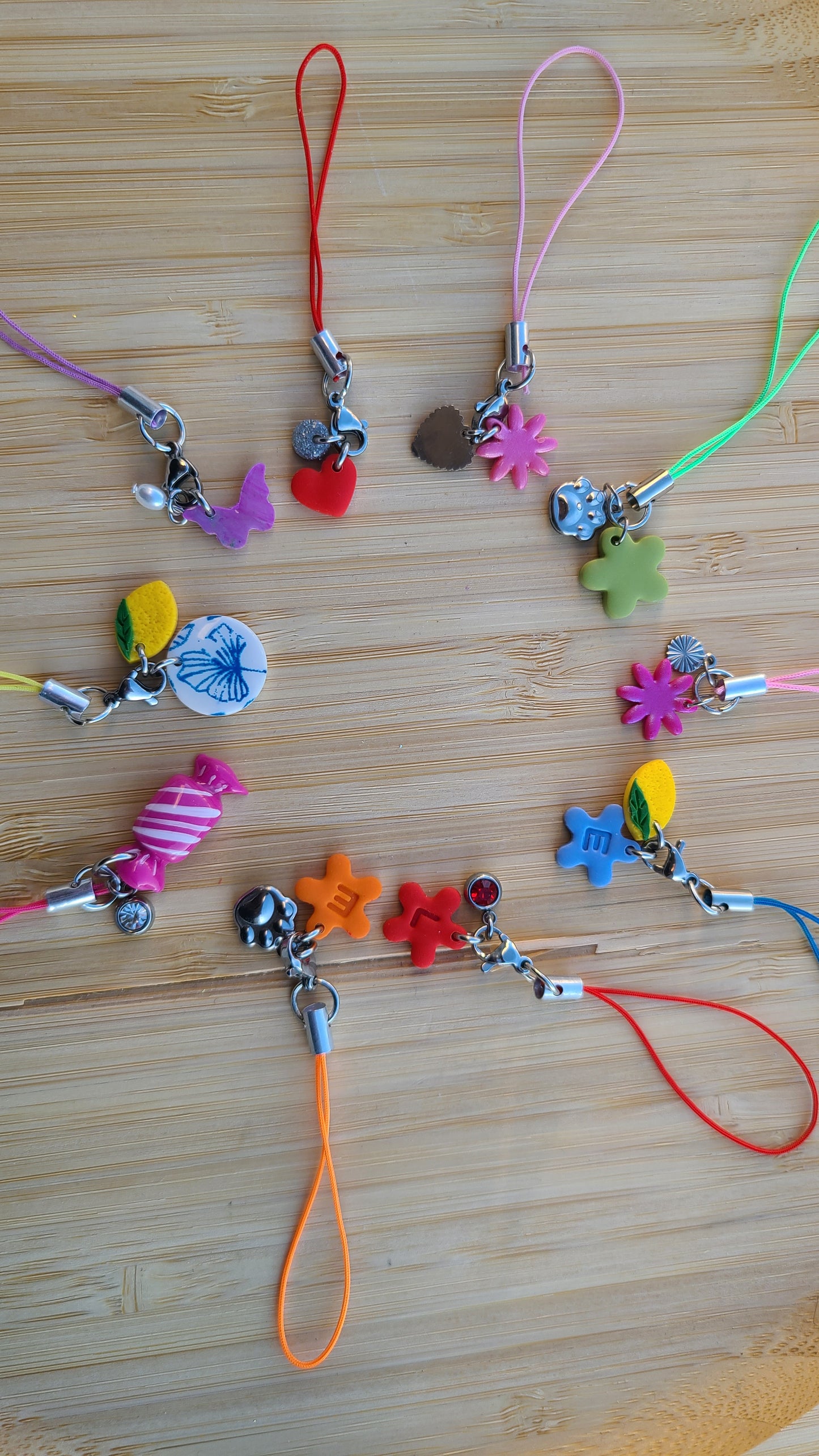 BIJOUX DE TÉLÉPHONE