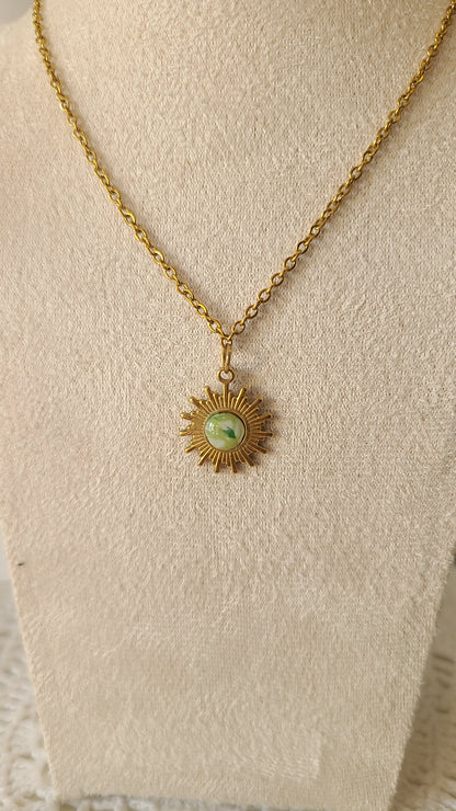 Collier sun